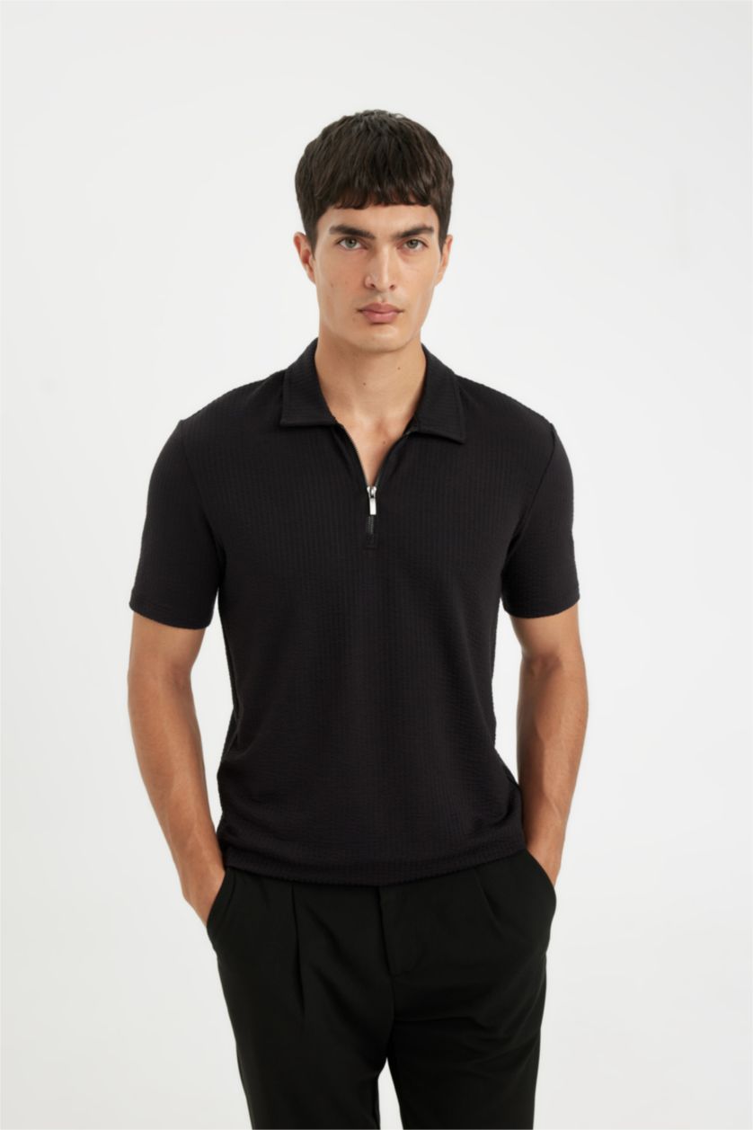 Erkek Siyah Slim Fit Dar Kesim Polo Yaka Yarım Fermuarlı Kısa Kollu Krinkıl Siyah Tişört