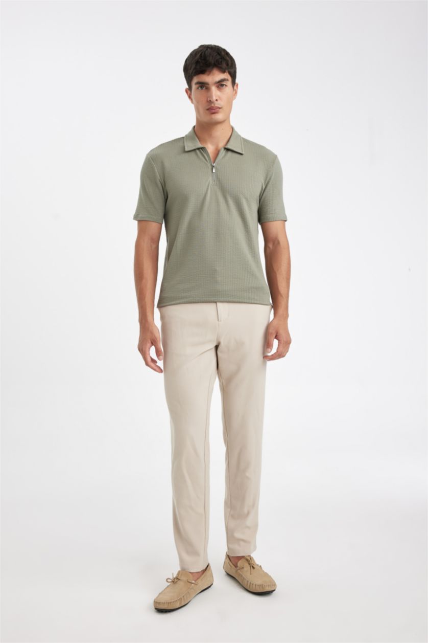 Erkek Açık Haki Slim Fit Dar Kesim Polo Yaka Yarım Fermuarlı Krinkıl Kısa Kollu Tişört