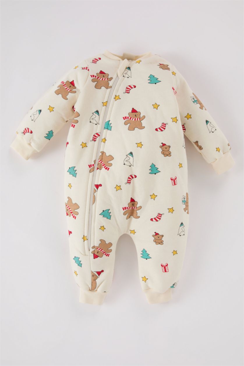 Erkek Bebek Ekru Erkek Bebek Yenidoğan 2,5 Tog Yılbaşı Temalı Fermuarlı Uzun Kollu Penye Uyku Tulumu