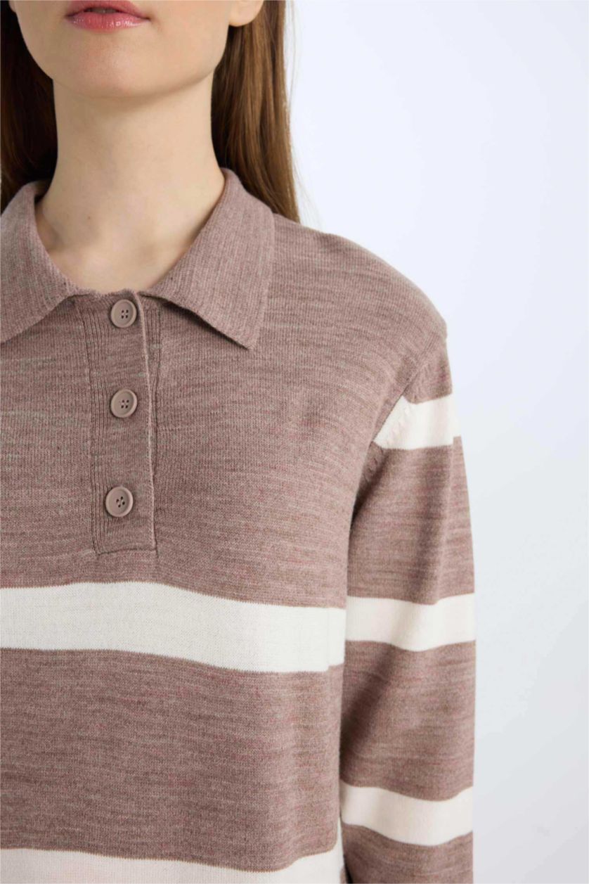 Kadın Kum Regular Fit Polo Yaka Düğmeli Çizgili Uzun Kollu Maxi Triko Elbise