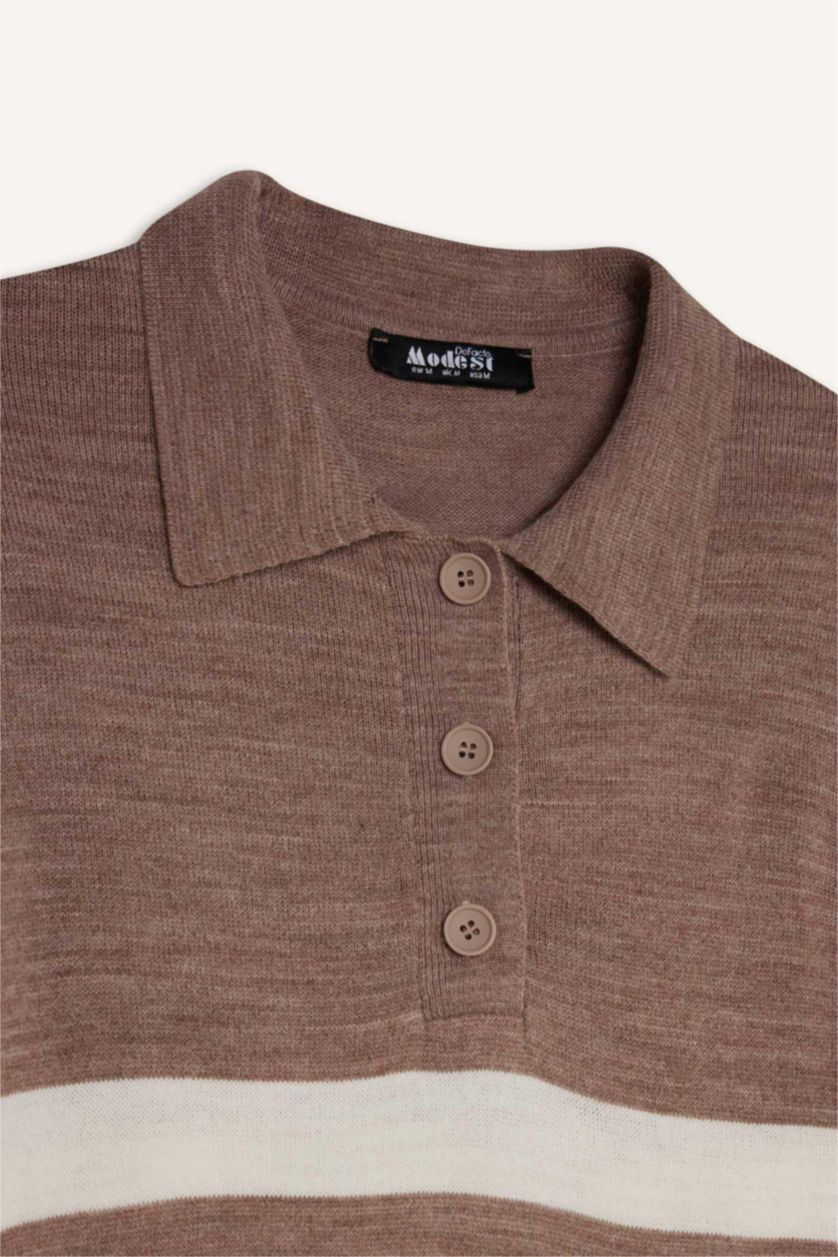 Kadın Kum Regular Fit Polo Yaka Düğmeli Çizgili Uzun Kollu Maxi Triko Elbise
