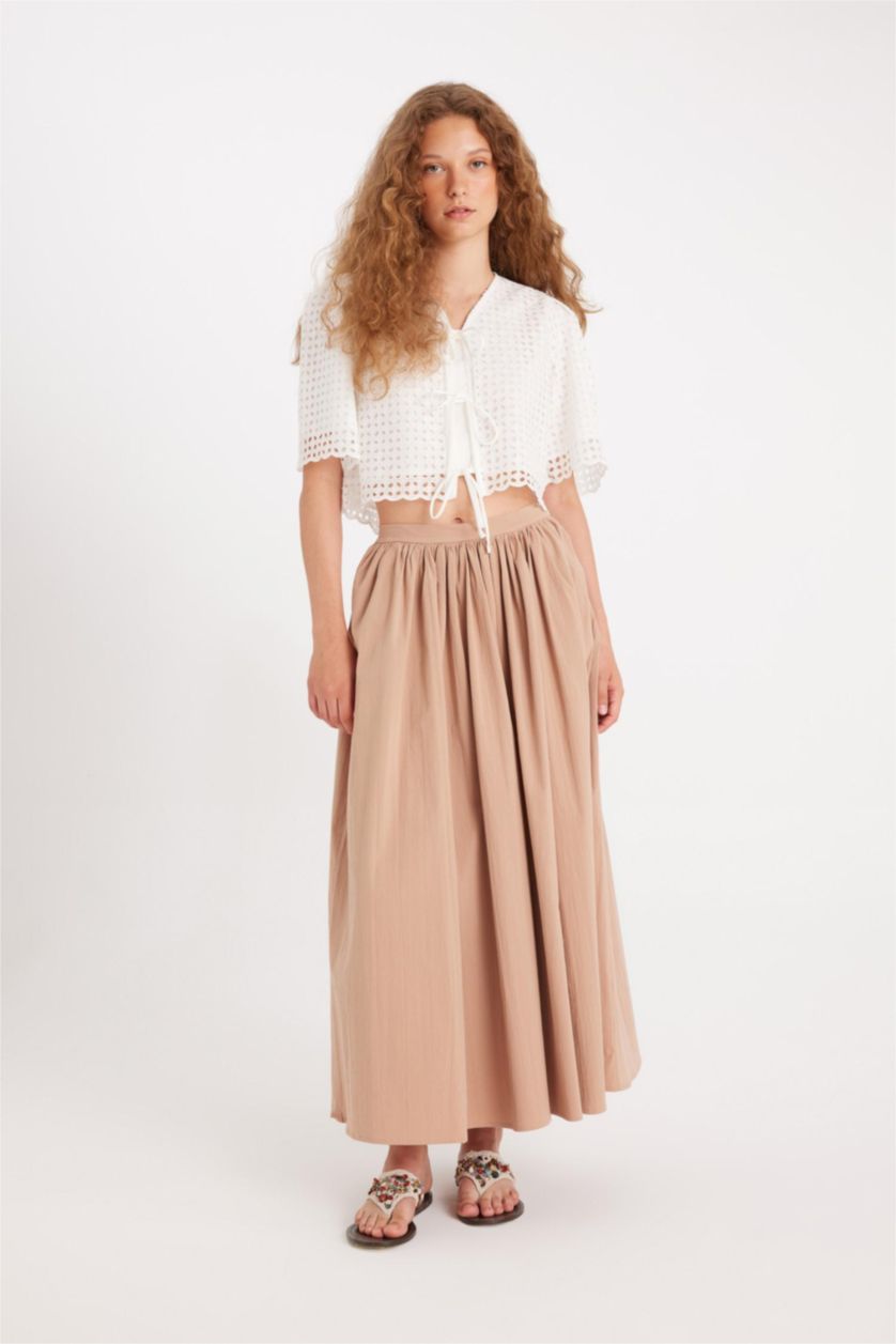 Kadın Beyaz Regular Fıt Brode Uzun Kollu Tunik