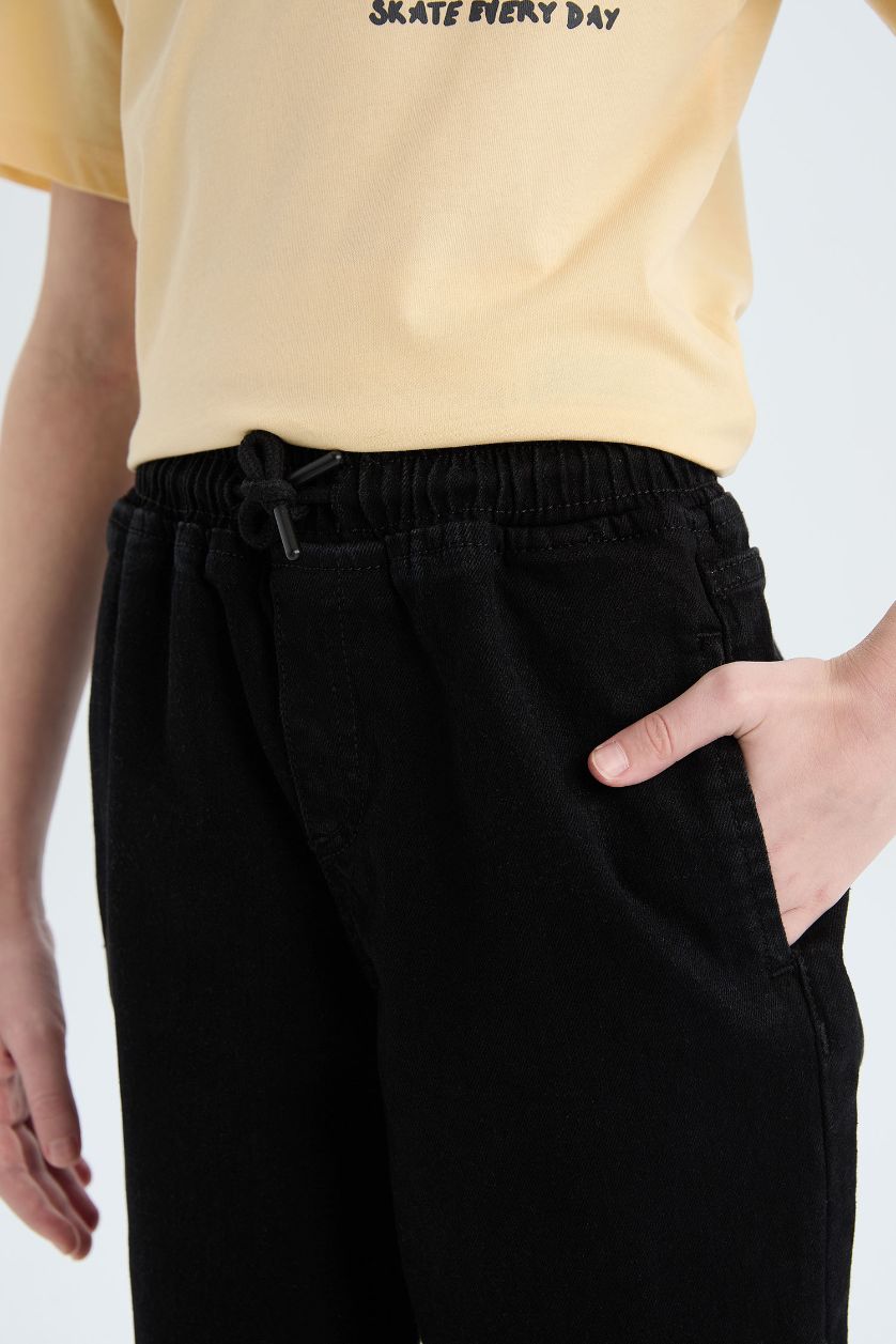 Erkek Çocuk - Genç Erkek Siyah Jogger Fit Esnek Bantlı Paça Jean Pantolon Erkek Çocuk