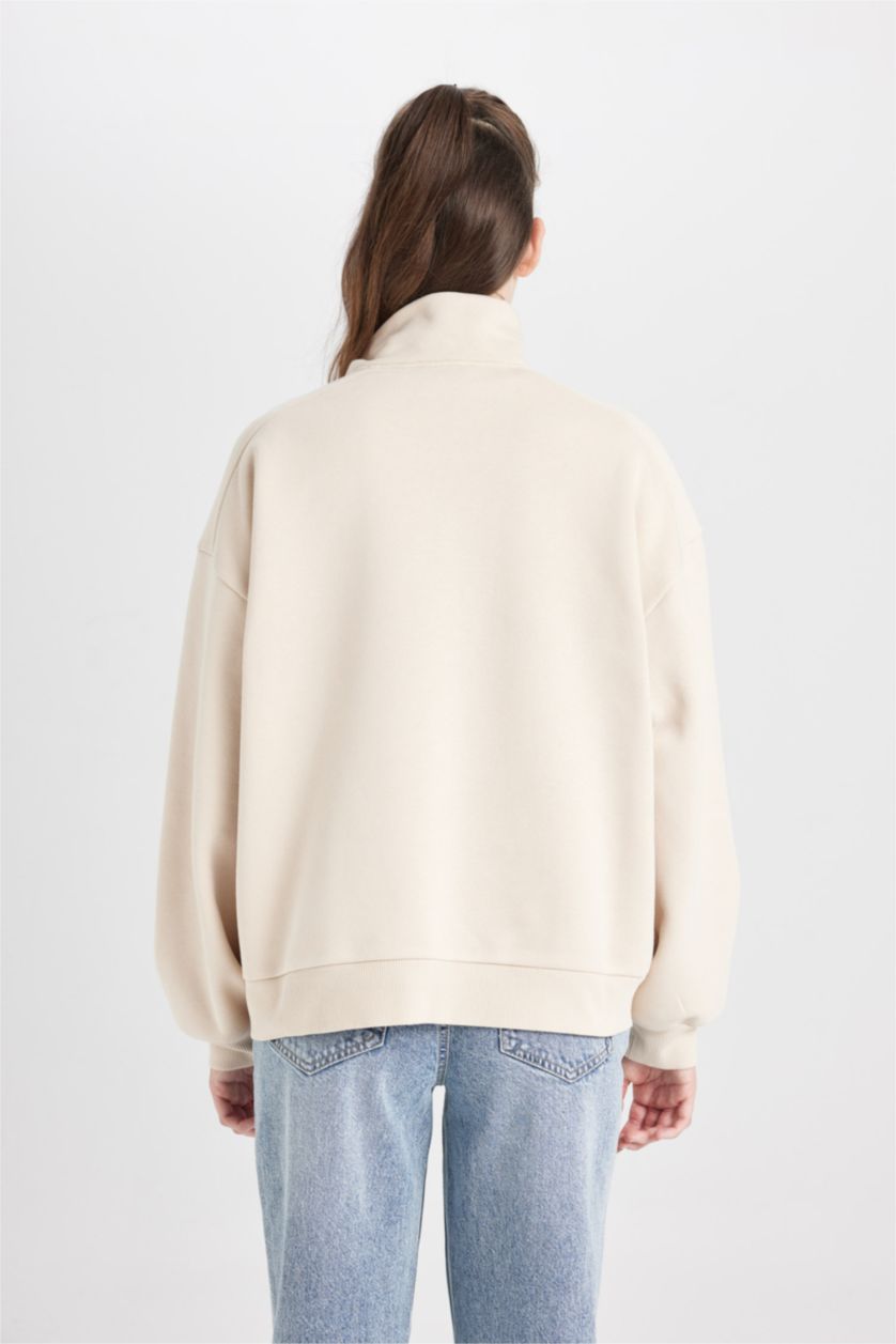 Kadın Taş Loose Fit Yarım Fermuarlı Dik Yaka Baskılı Kalın Sweatshirt