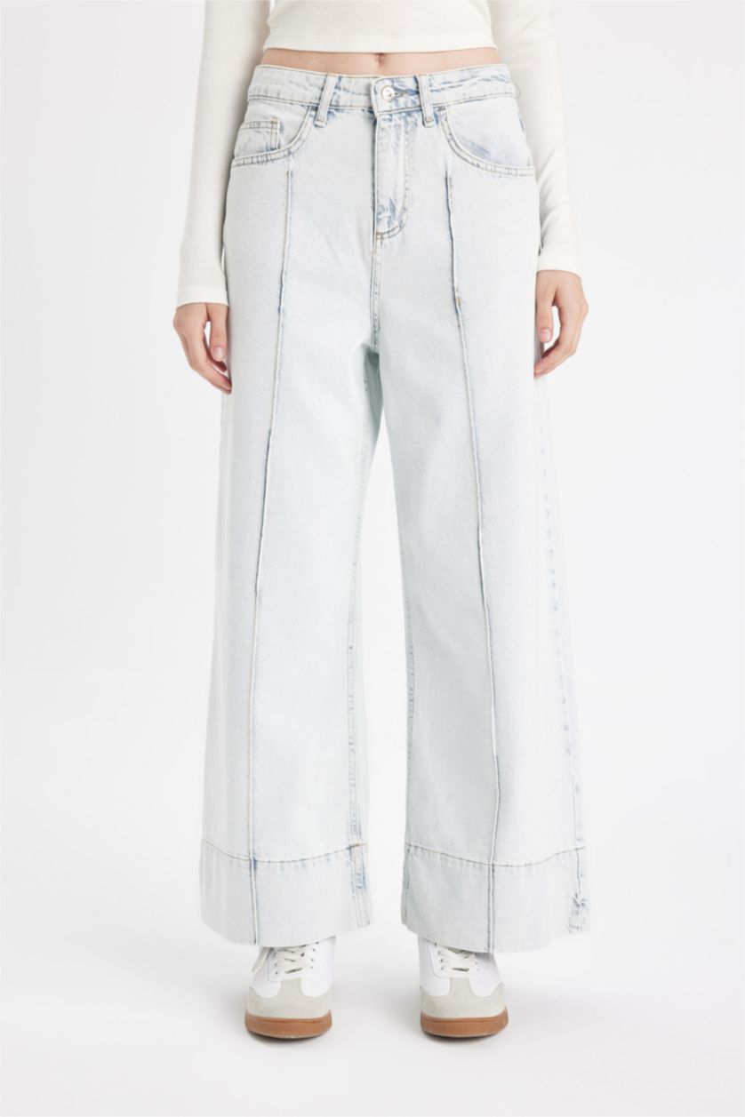 FEMME Indigo Clair Taille haute Jambe large et raccourcie