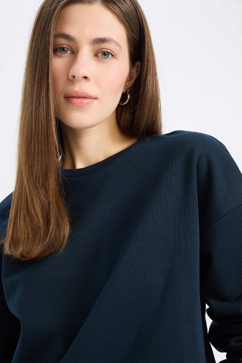 نساء كحلي سويت شيرت سادة تقيل قصة عادية بياخة مستديرة