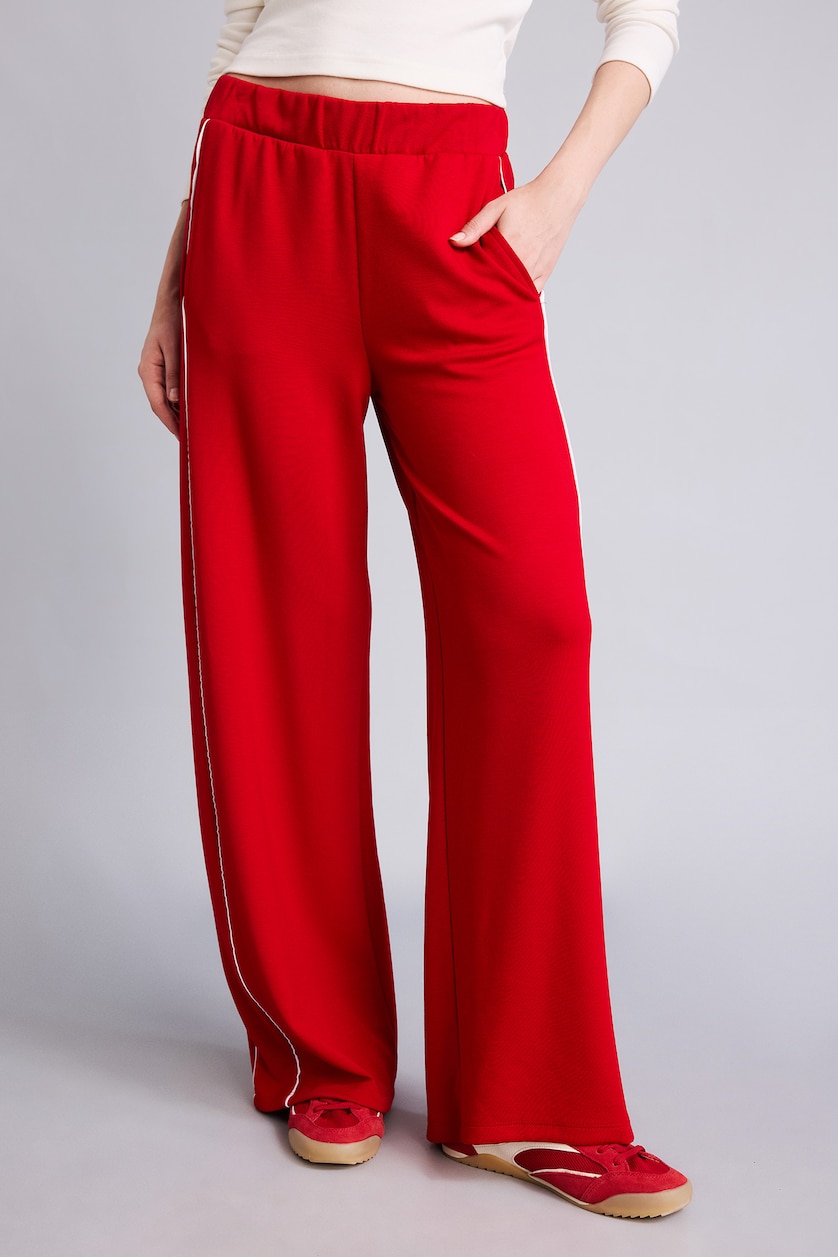 Women Red Straight Fit Trousers