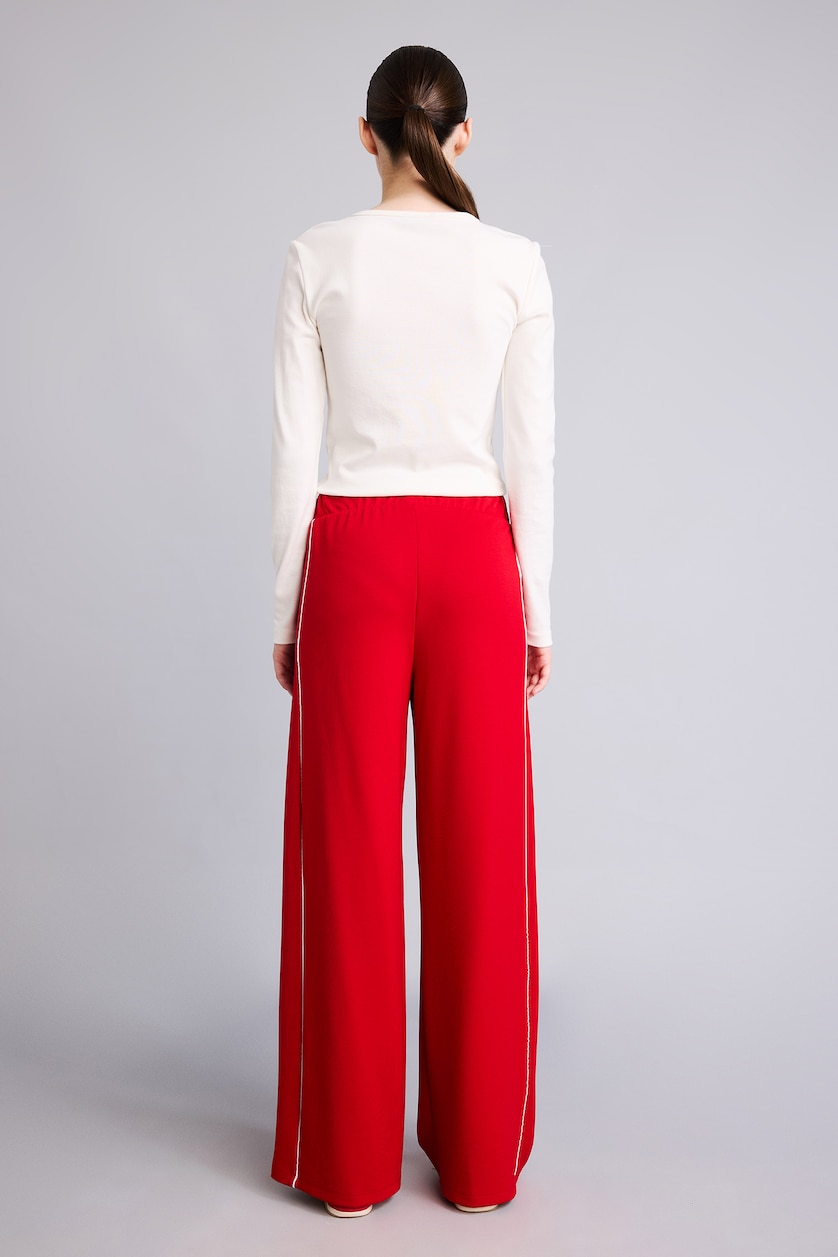 Women Red Straight Fit Trousers