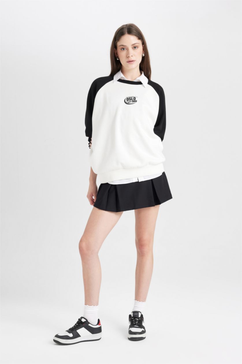 WOMAN Black Loose Fit Color Block Printed Sweatshirt