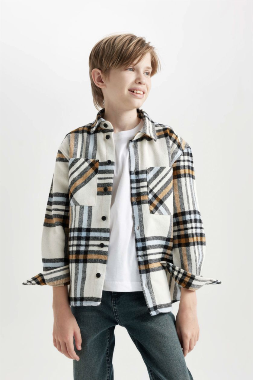 BOYS & TEENS Ecru Boy Oversize Fit Flannel Pocket Checked Polo Shirt