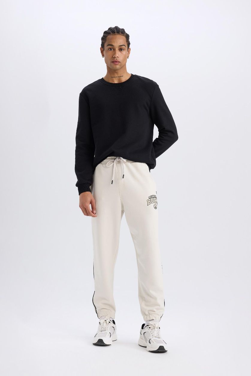 Мужчины Слоновая кость DeFactoFit NBA Milwaukee Bucks спортивные джоггеры