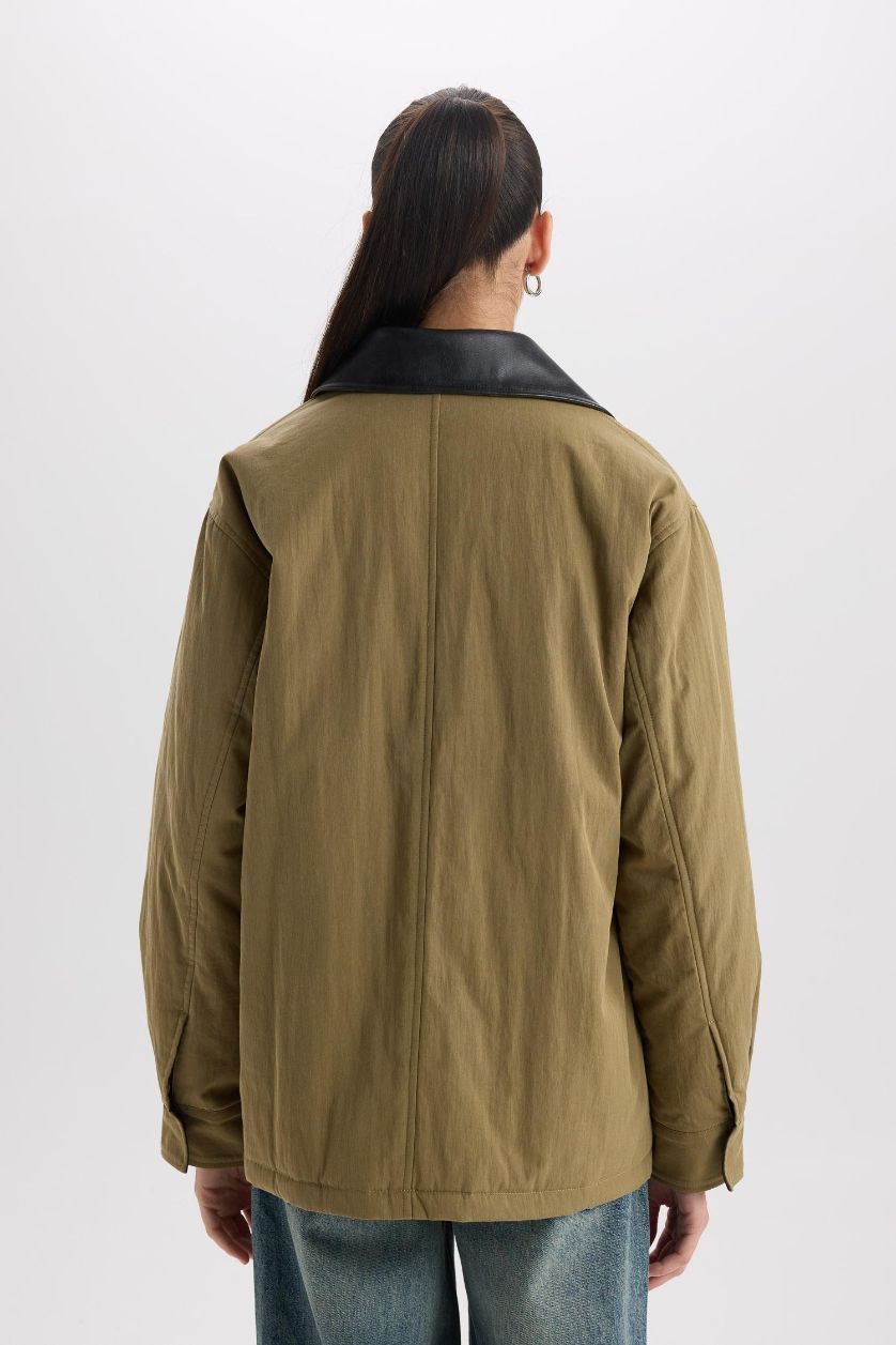 Kadın Açık Haki Polo Yaka Mont Fermuar Çıtçıtlı Cepli Mevsimlik Pamuklu