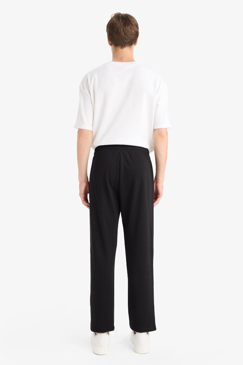 Man Black Regular Fit Basic Tie Waist Straight Leg Sweatpants
