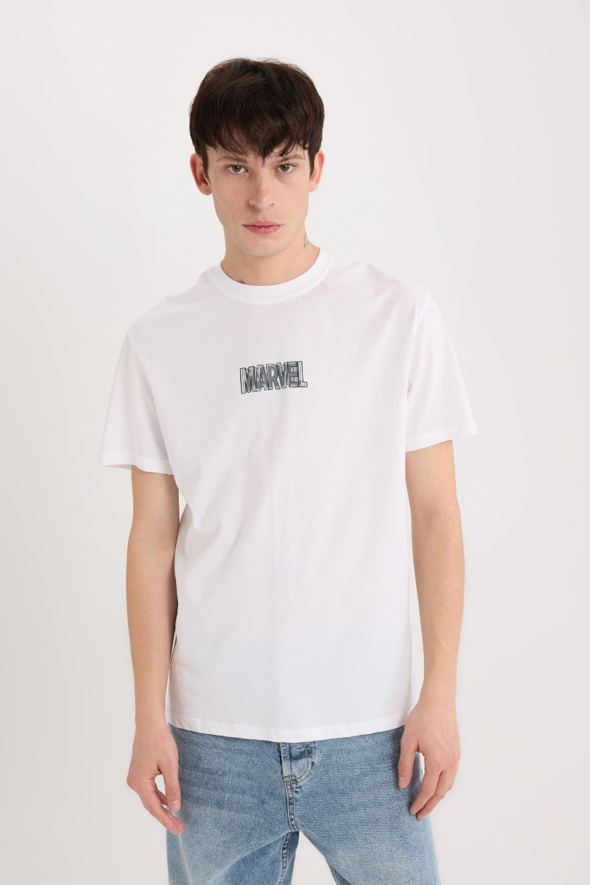 Erkek Beyaz %100 Pamuk Marvel Logo Only Regular Fit Bisiklet Yaka Kısa Kollu Tişört