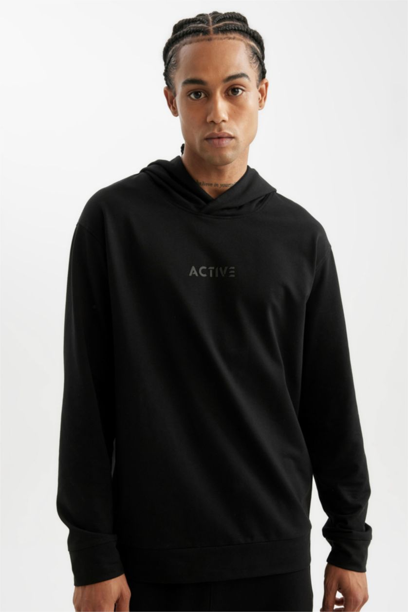 Erkek Siyah Standart Fıt Kapüşonlu Baskılı Sporcu Sweatshirt