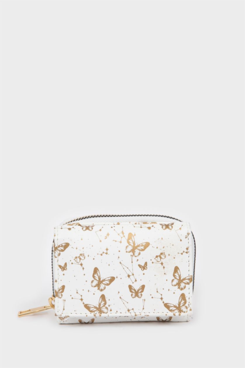 Woman White Woman Faux Leather Wallets