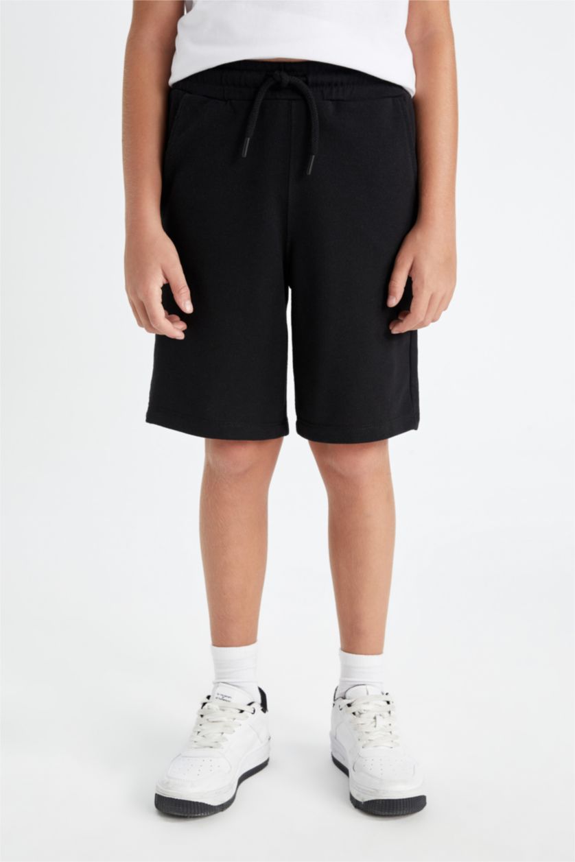 أولاد أسود شورت ولادي بيكة قصة عادية