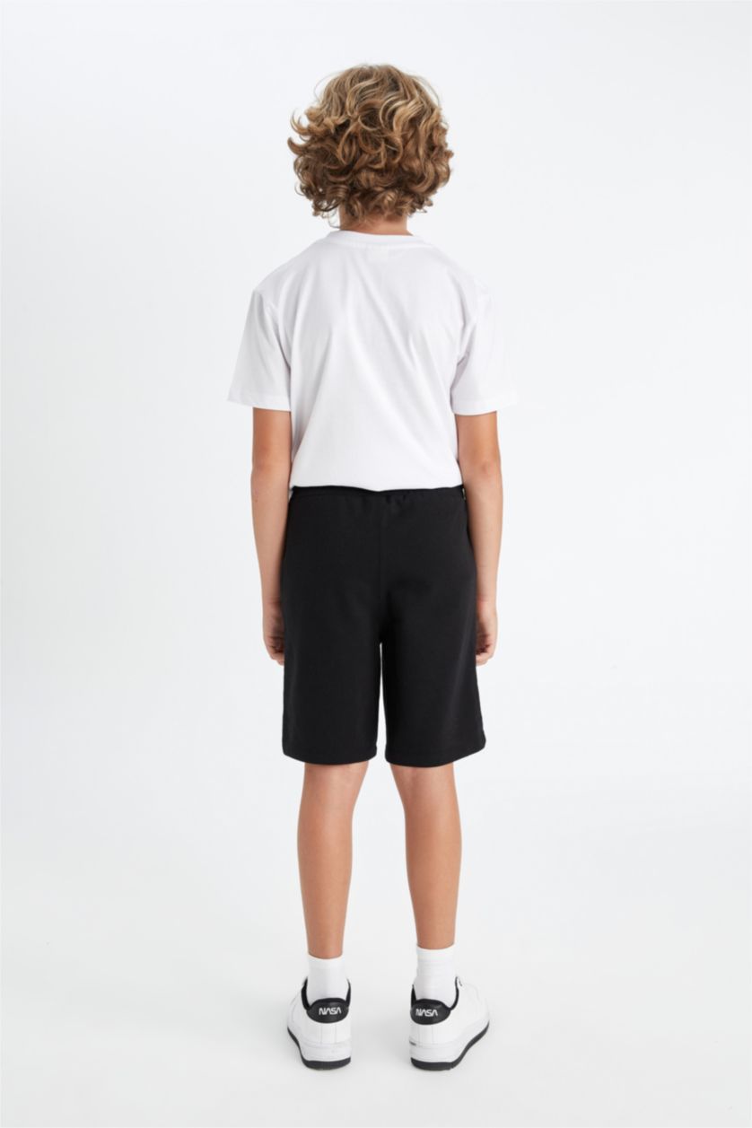 أولاد أسود شورت ولادي بيكة قصة عادية