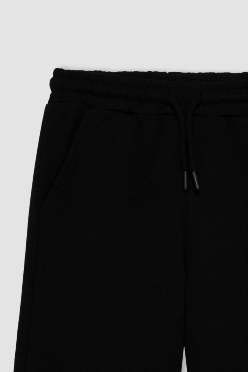 أولاد أسود شورت ولادي بيكة قصة عادية