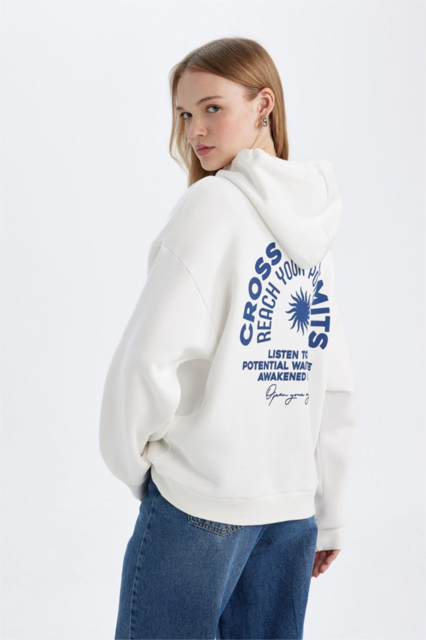 Kadın Kırık Beyaz Oversize Geniş Kalıp Kapüşonlu Sırt Baskılı Kalın Beyaz Sweatshirt