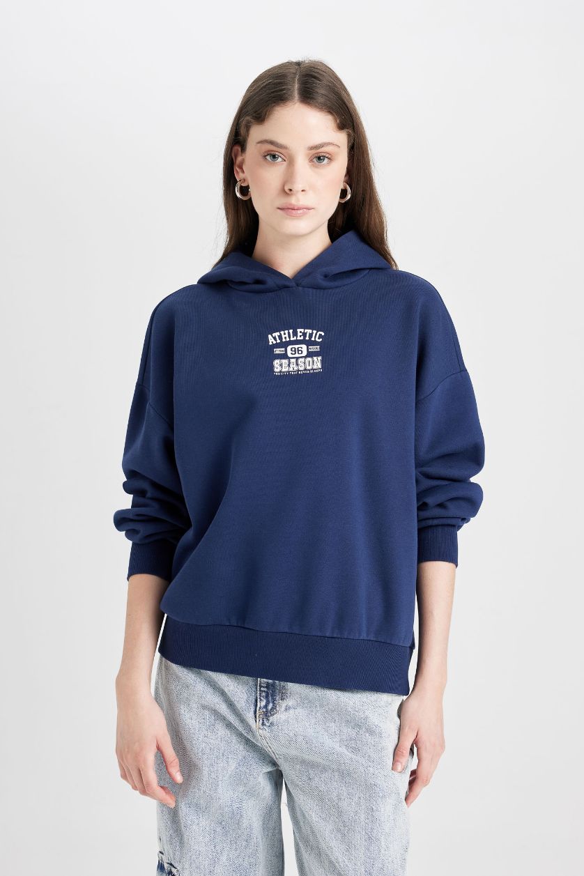 Kadın Lacivert Oversize Geniş Kalıp Kapüşonlu Baskılı Sweatshirt