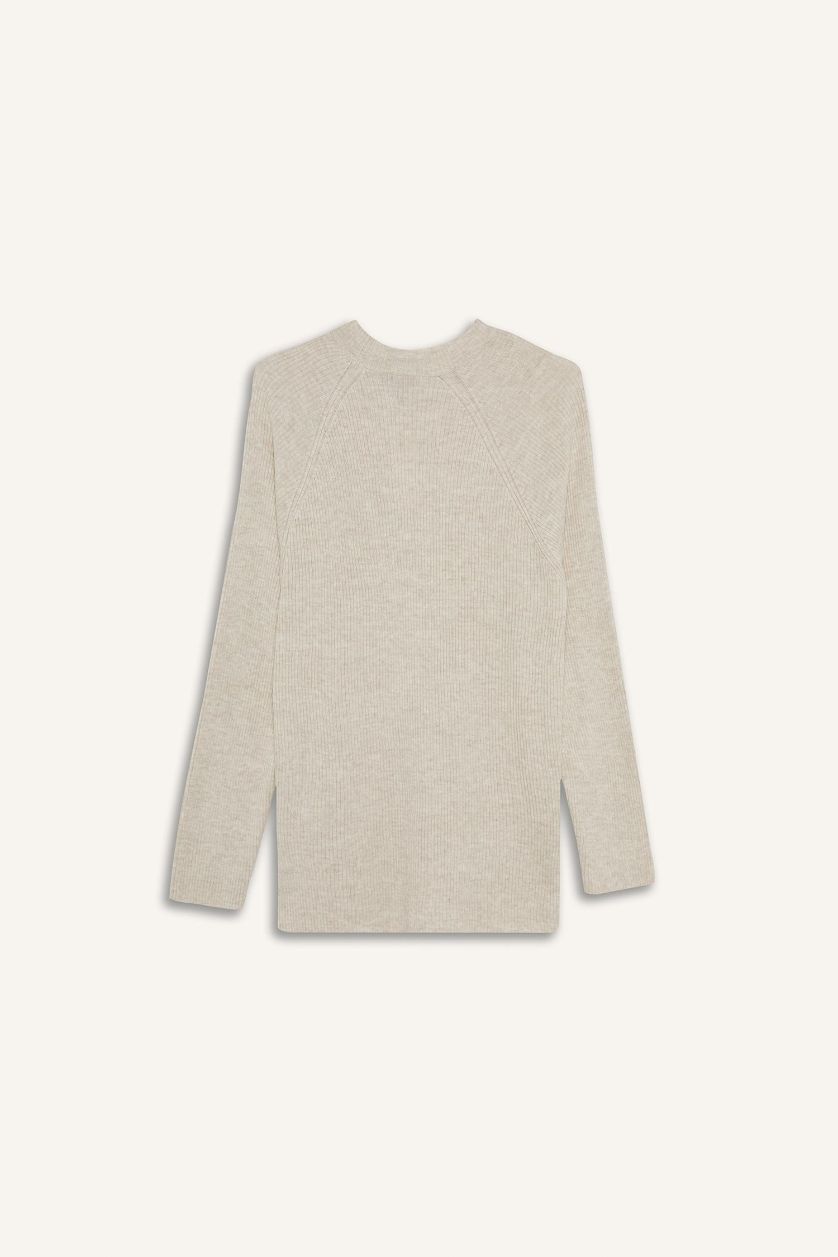 نساء بيج بلوفر قصة عادية بياقة مستديرة