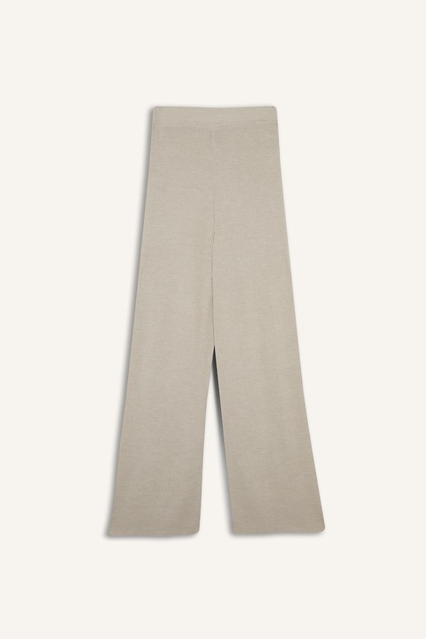 Kadın Açık Bej Melanj Regular Fit Basic Düz Beli Lastikli Düz Paça Triko Pantolon