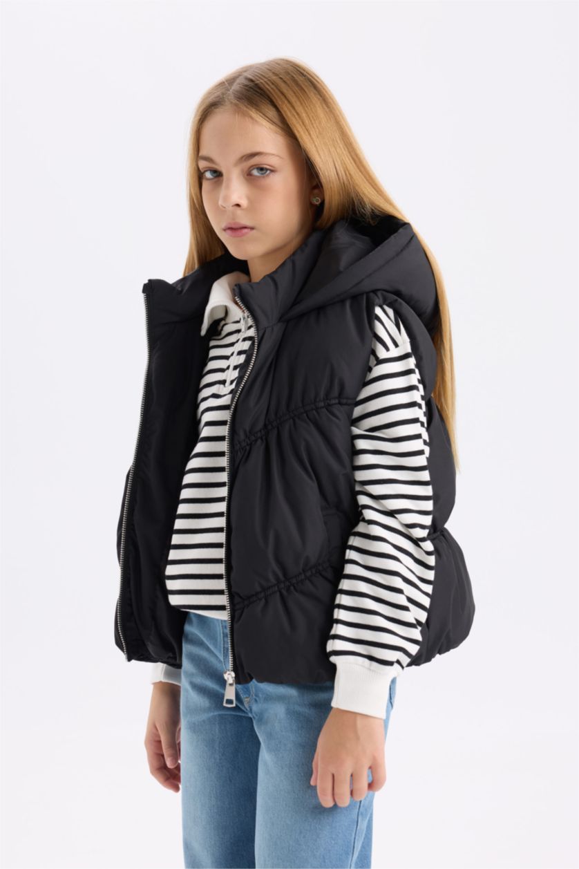 Kız Çocuk - Genç Kız Siyah Su Geçirmez Kapüşonlu Fermuarlı Şişme Yelek Kız Çocuk