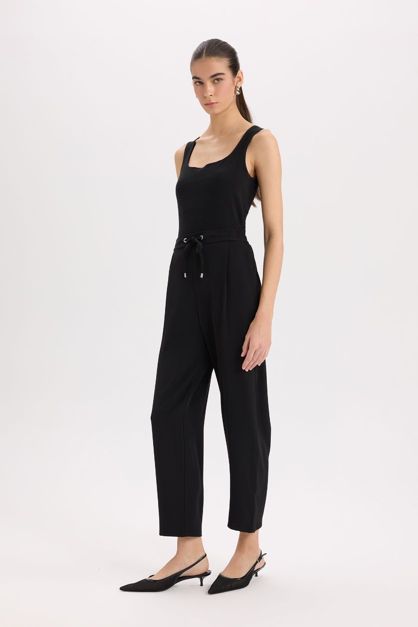 FEMME Noir Pantalon classique court avec poches