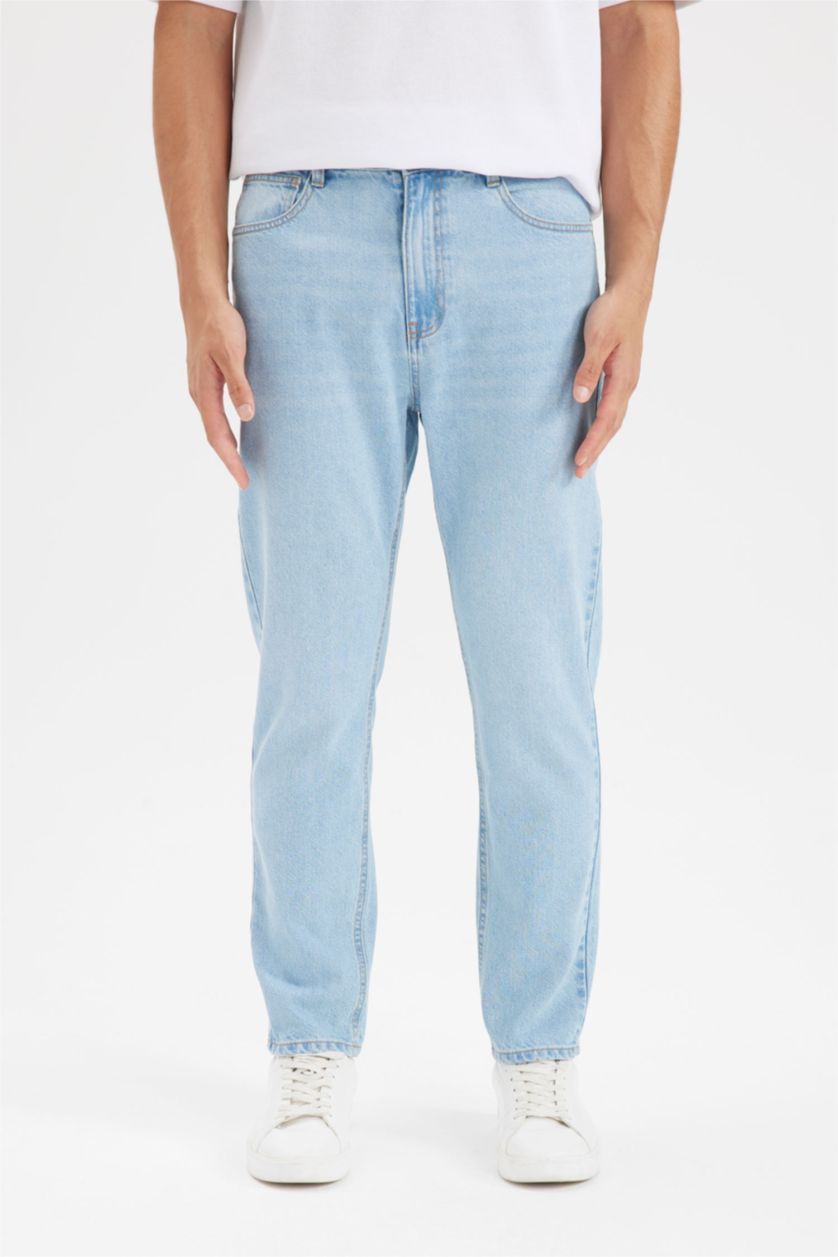 Man Light Blue 90's Slim Fit Skinny Leg Jeans