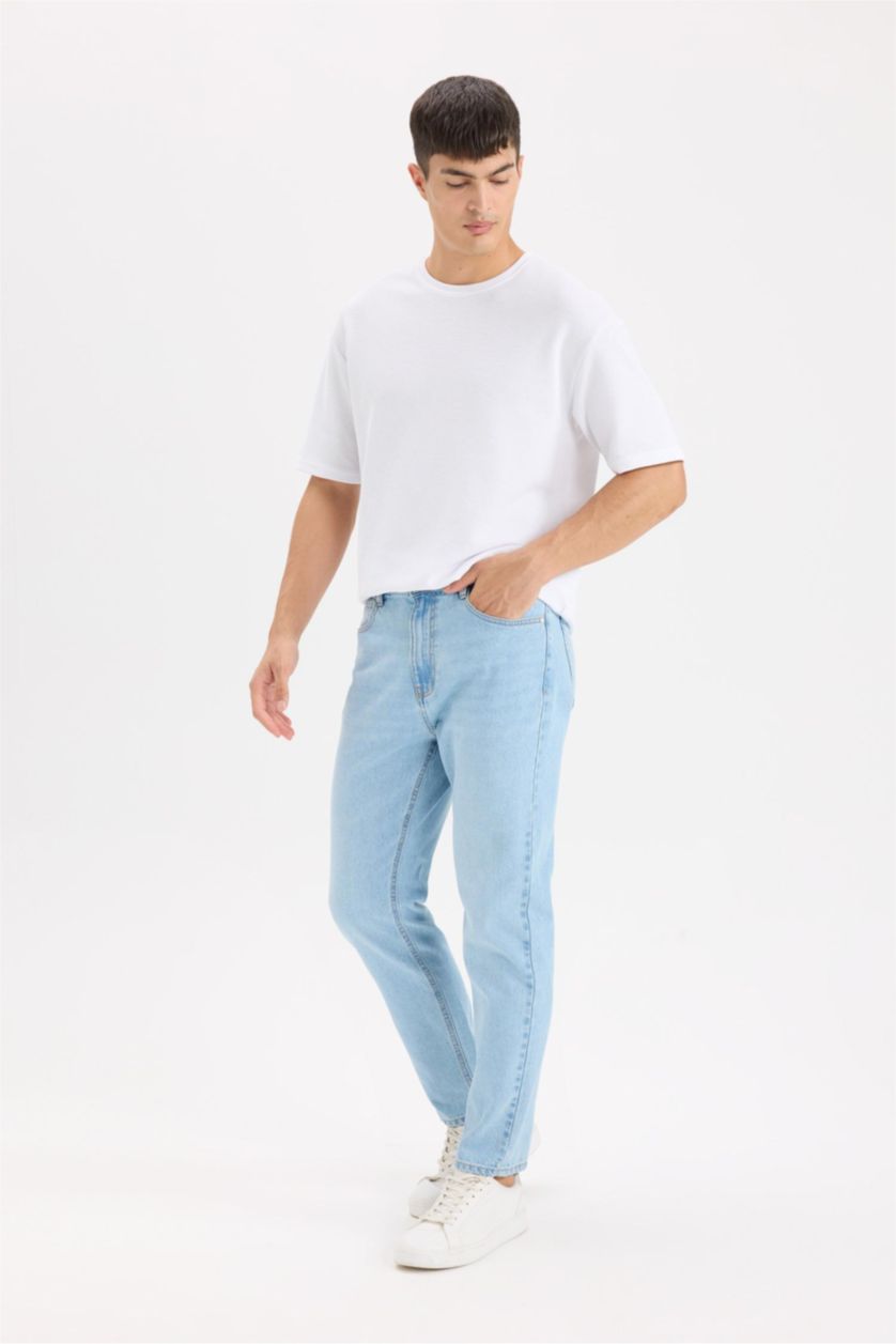 Man Light Blue 90's Slim Fit Skinny Leg Jeans