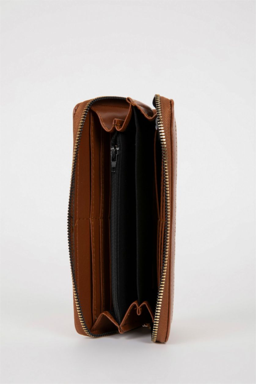 WOMAN Tan Woman Wallets