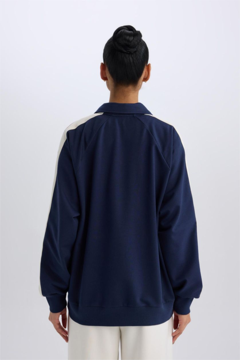 نساء كحلي سويت شيرت بطبعة شعار اوفر سايز بياقة بولو