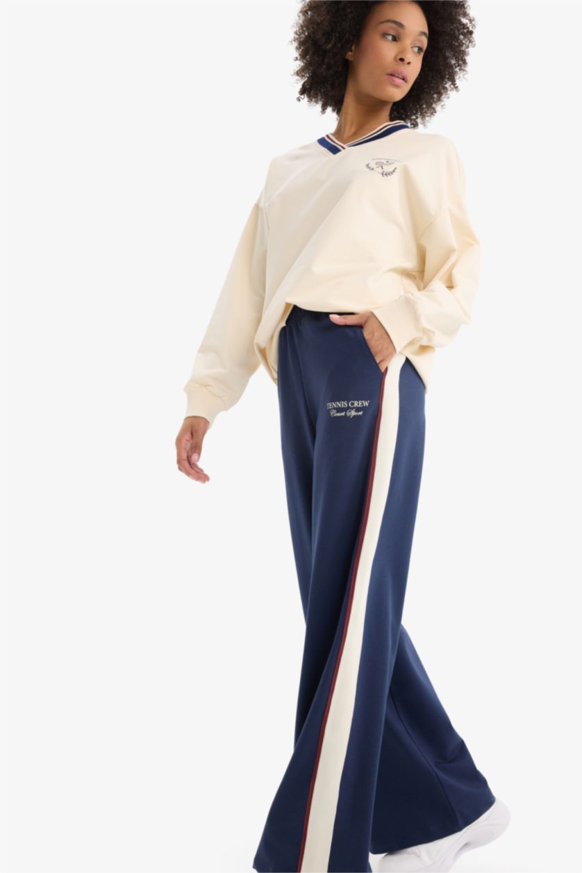 FEMME Marin Pantalon Sweatpants long à jambes larges avec poches de DeFactoFit