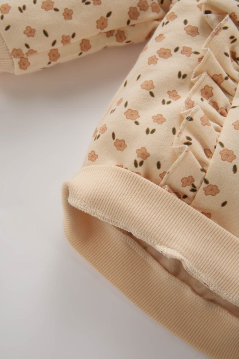 طفلة صغيرة اللون الرملي سويت شيرت فلورال قصة عادية بياقة مستديرة ببطانة ناعمة