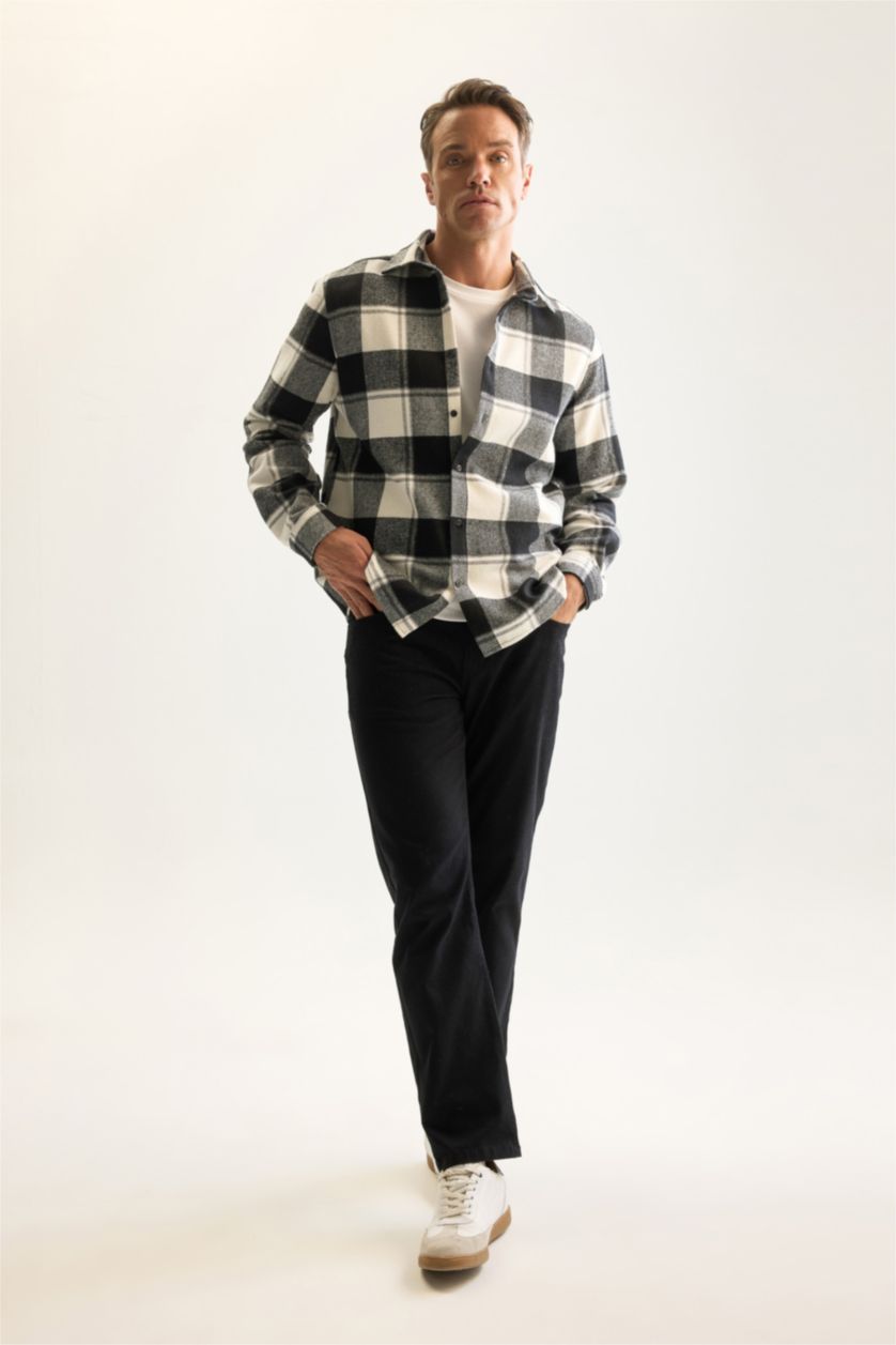 Erkek Kırık Beyaz Regular Fit Polo Yaka Kareli Oduncu Flanel Uzun Kollu Gömlek