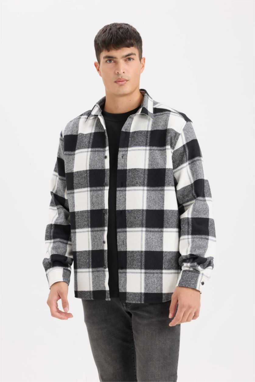 Erkek Kırık Beyaz Regular Fit Polo Yaka Kareli Oduncu Flanel Uzun Kollu Gömlek