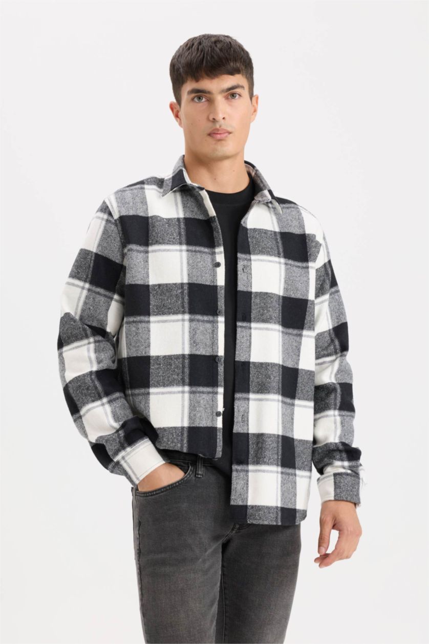 Erkek Kırık Beyaz Regular Fit Polo Yaka Kareli Oduncu Flanel Uzun Kollu Gömlek