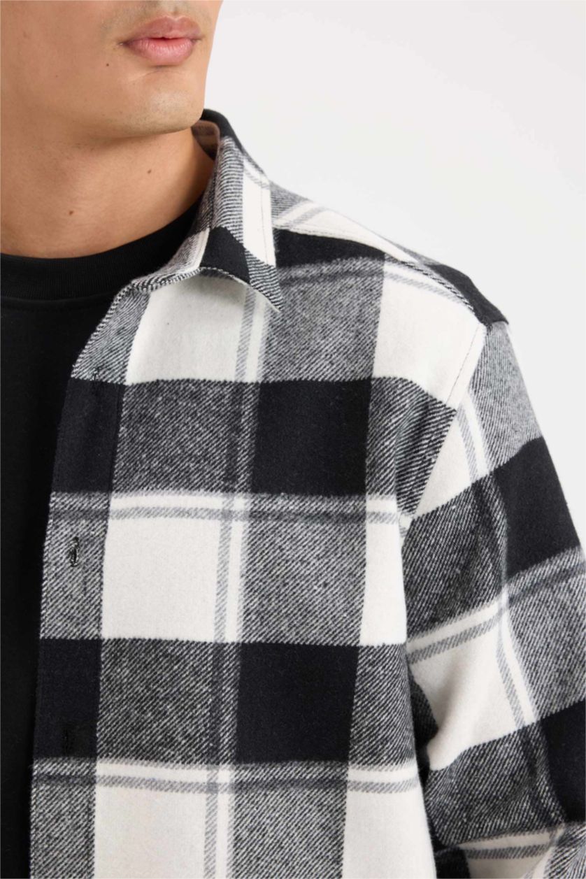 Erkek Kırık Beyaz Regular Fit Polo Yaka Kareli Oduncu Flanel Uzun Kollu Gömlek