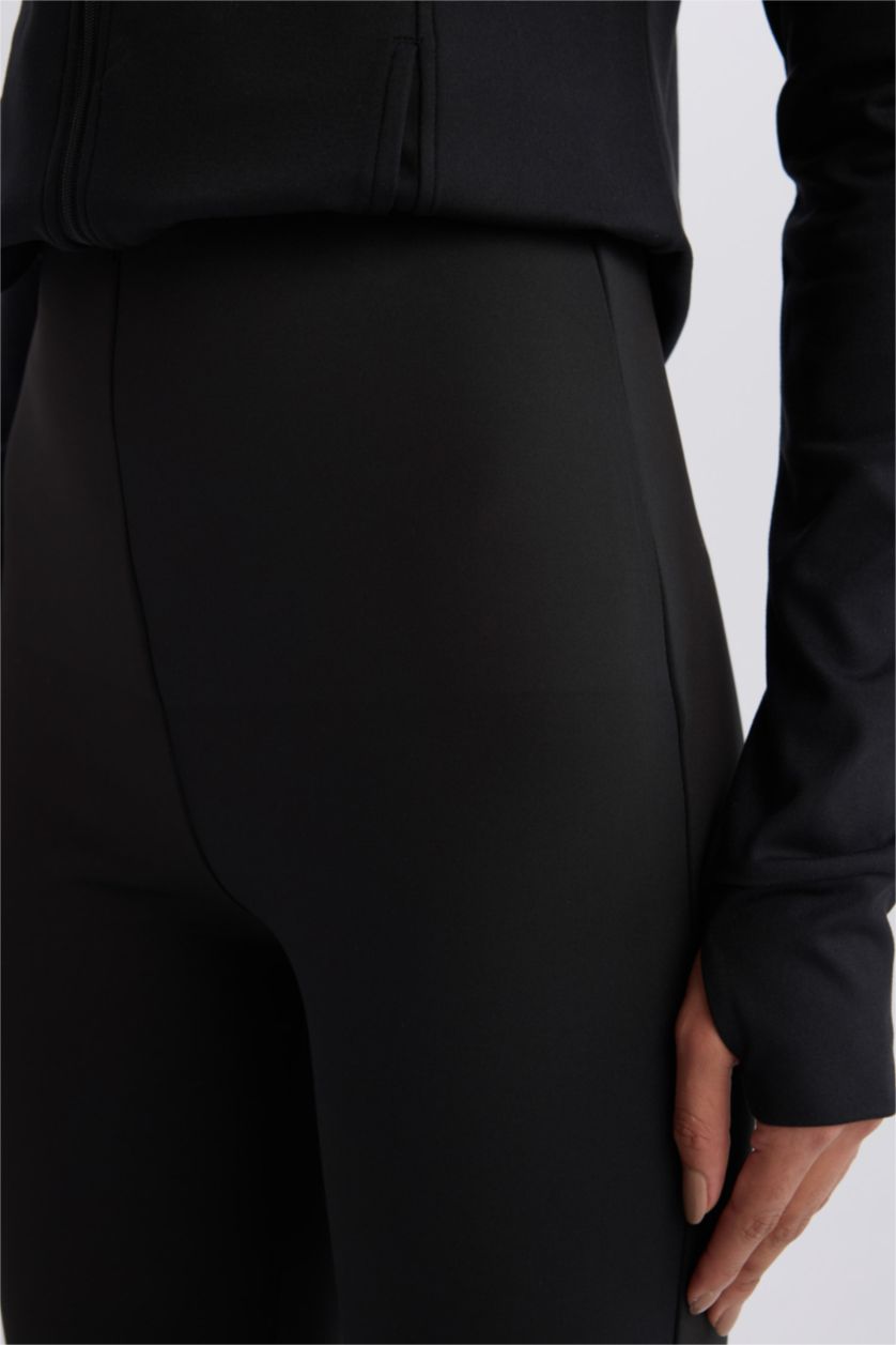 Woman Black DeFactoFit Flare Fit Spanish Leg Standard Length Trousers