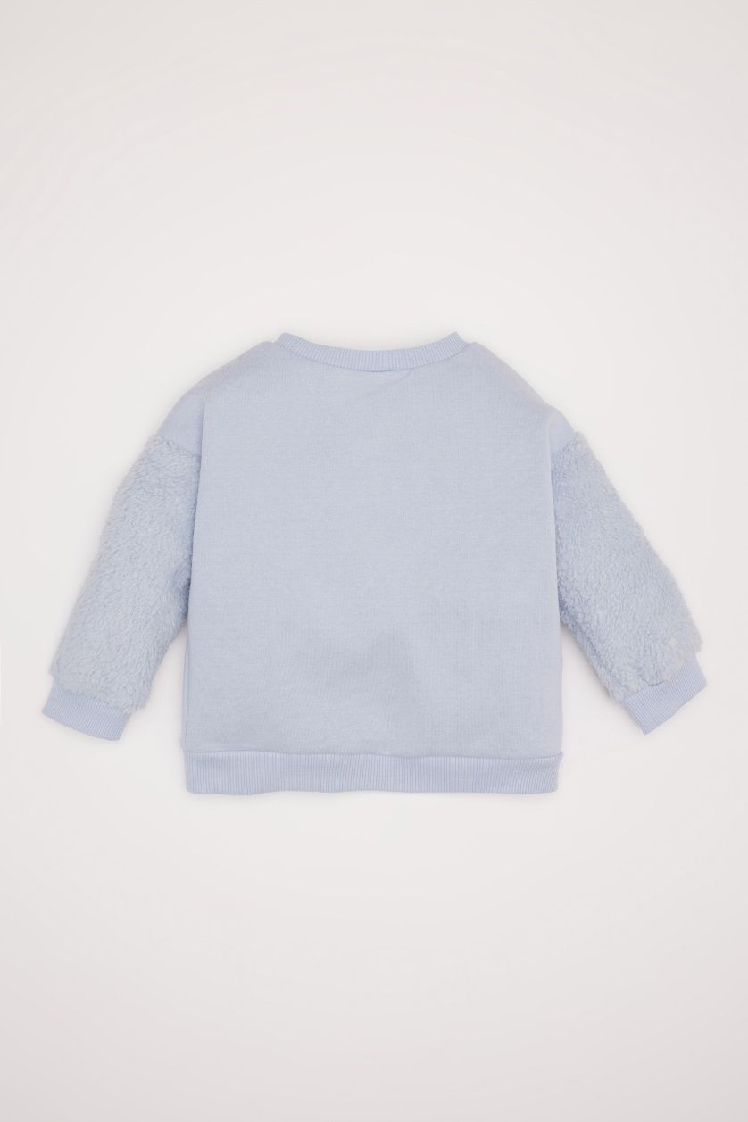 طفلة صغيرة أزرق فاتح سويت شيرت بطبعة قصة عادية برقبة مستديرة للبيبي بنت
