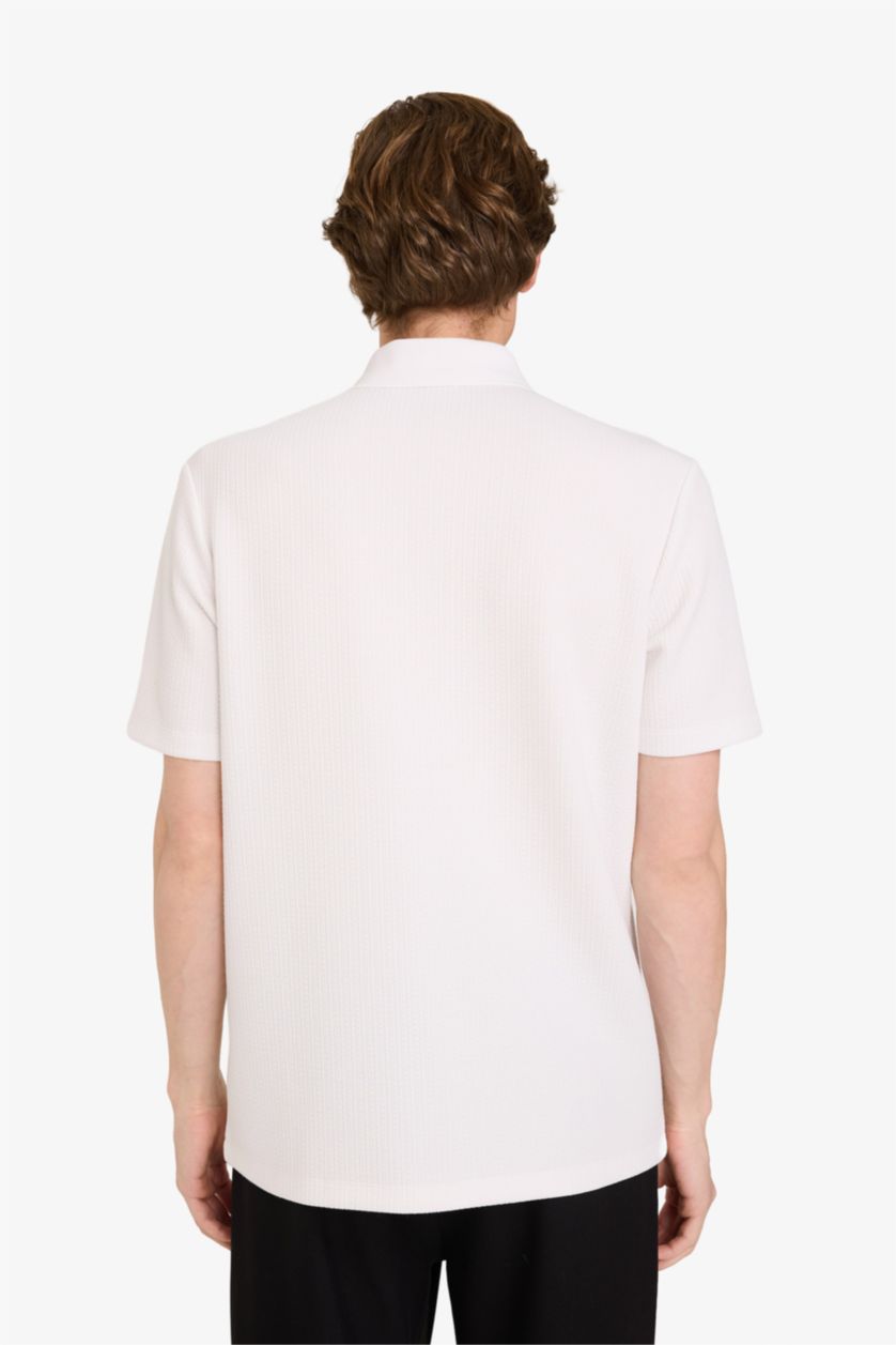 Man White Regular Fit Polo Collar Polo T-Shirt