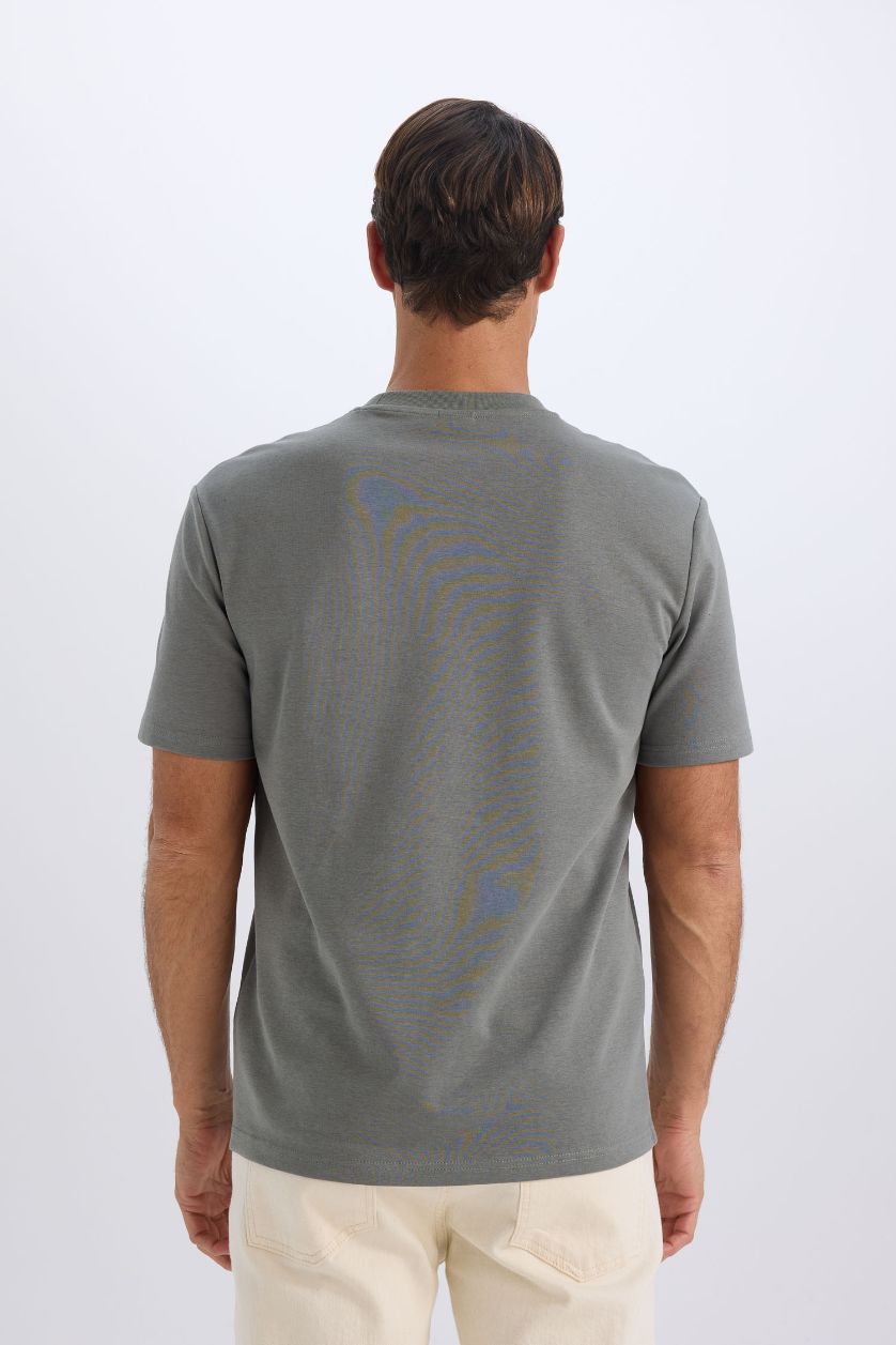 Erkek Haki Regular Fit Bisiklet Yaka Kısa Kollu Ağır Kumaş Tişört