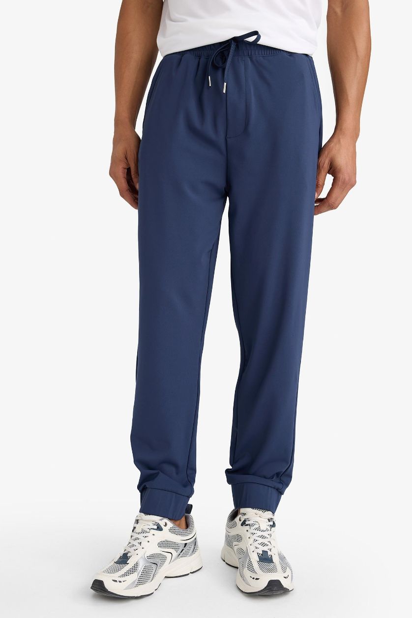 Erkek Lacivert Slim Fit Dar Kesim Standart Paça Sporcu Jogger Eşofman Altı