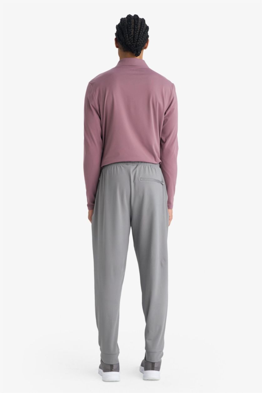 Man Grey Slim Fit Jogger