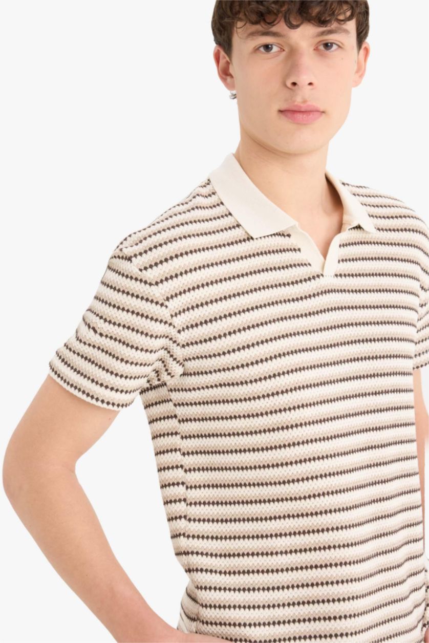 Erkek Ekru Regular Fit Polo Yaka Çizgili Dokulu Kısa Kollu Tişört