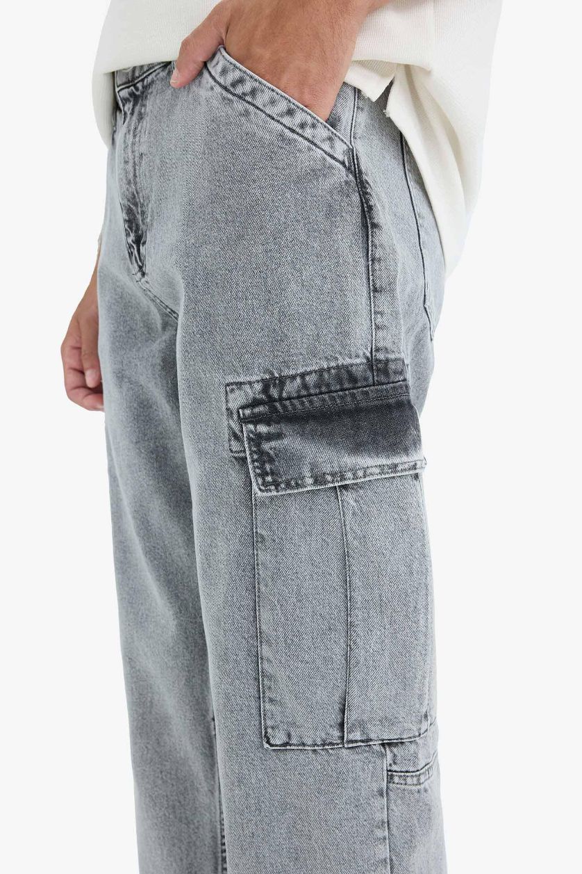 Erkek Açık Gri %100 Pamuk Relax Fit Rahat Kesim Kargo Cepli Geniş Paça Jean Pantolon