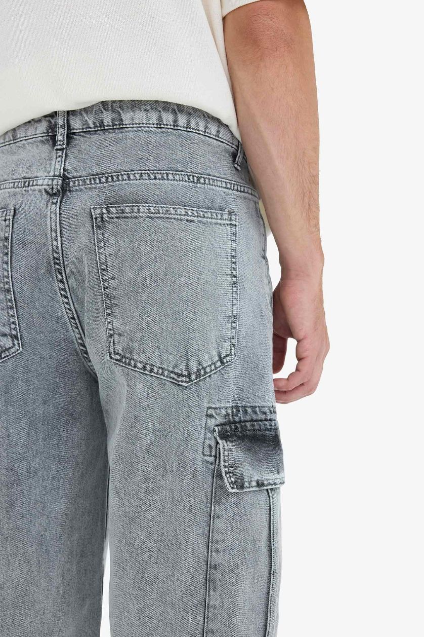 Erkek Açık Gri %100 Pamuk Relax Fit Rahat Kesim Kargo Cepli Geniş Paça Jean Pantolon