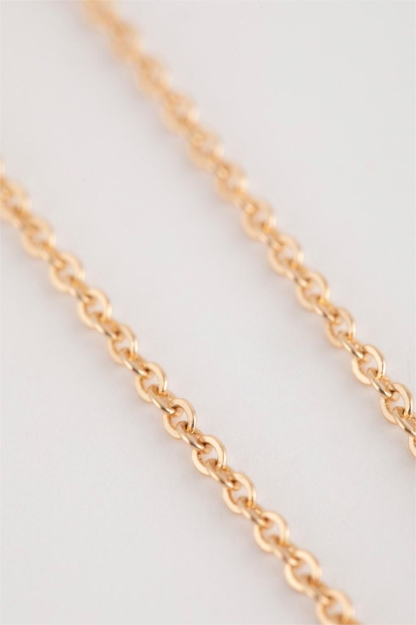 نساء Altın سلسلة نسائية