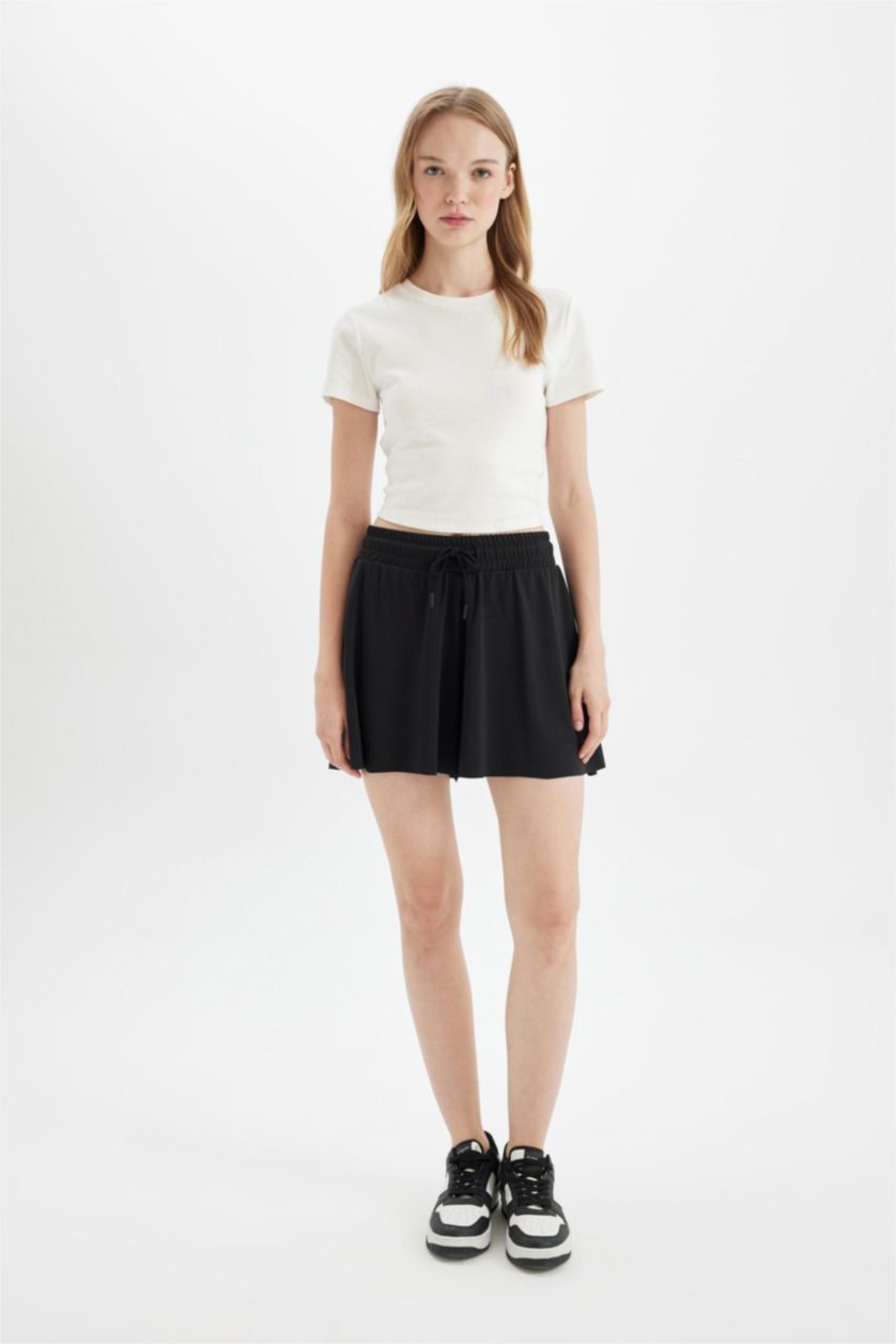 Kadın Siyah Fitted İçi Kısa Taytlı Şort